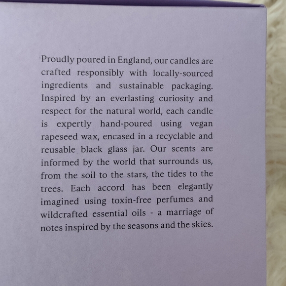 Evermore London Flore Candle 300g Mist & Lilac Blossom 60+ Hours Burn - Picture 5 of 6